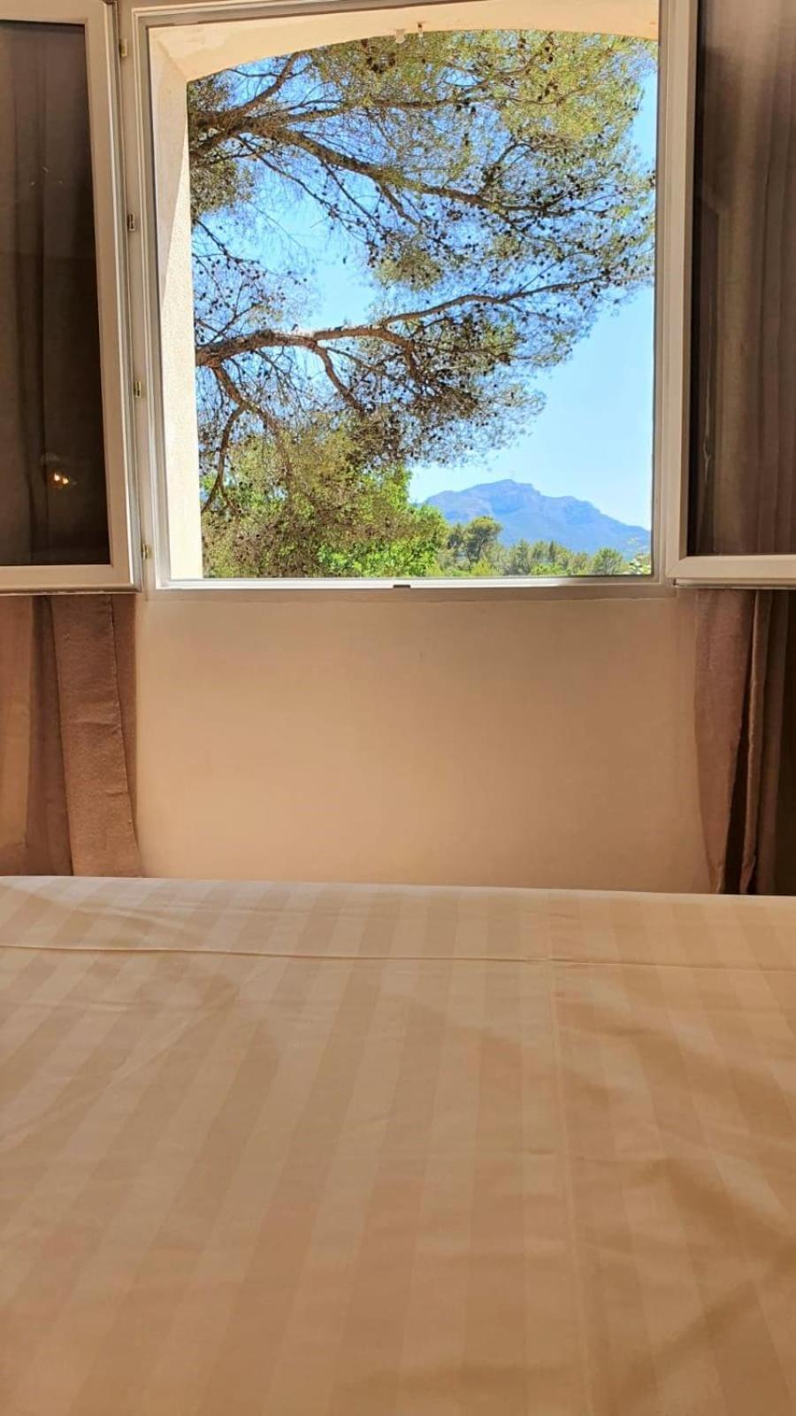 Villa Cigalons En Pleine Pinede Avec Piscine Chauffee De Mai A Septembre Auriol 외부 사진